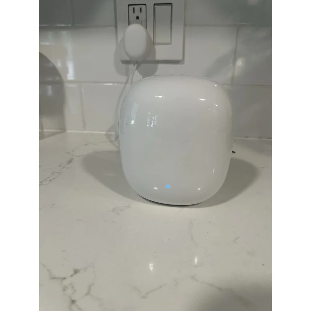 Google Nest WiFi Pro Wi-Fi 6E G6ZUC Mesh Router